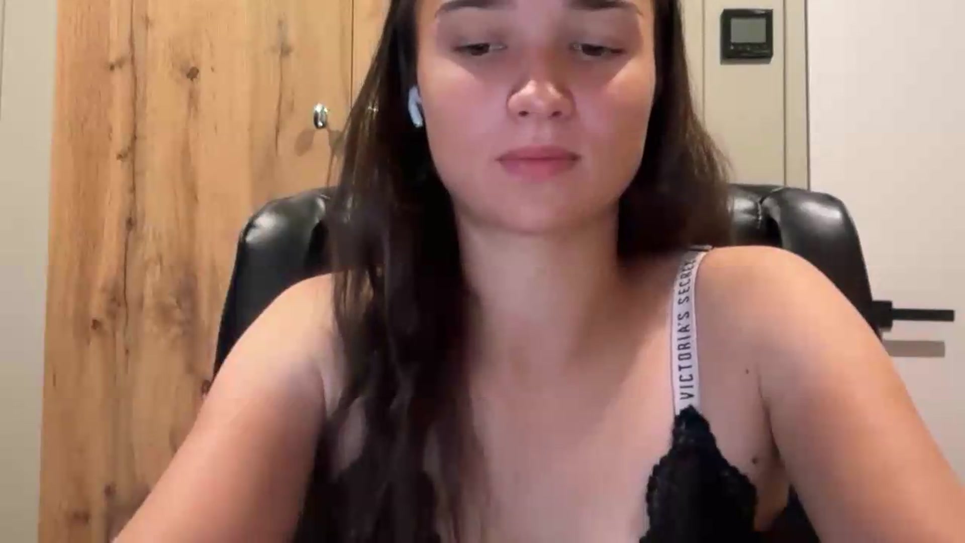 EvelinaDivine video thumbnail