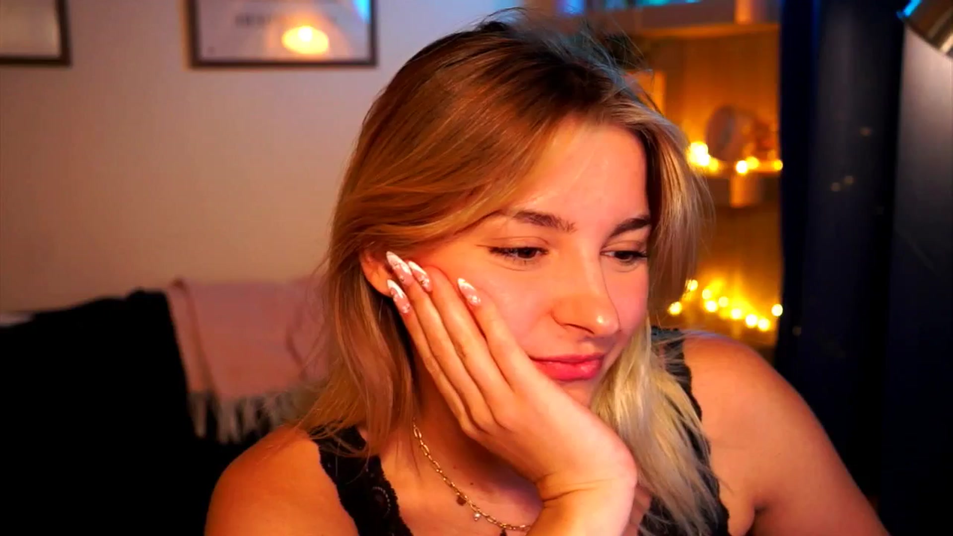 Pixie_Pie video thumbnail