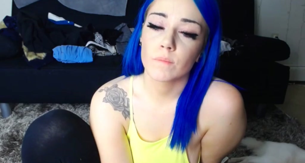 Comfiecozie video thumbnail