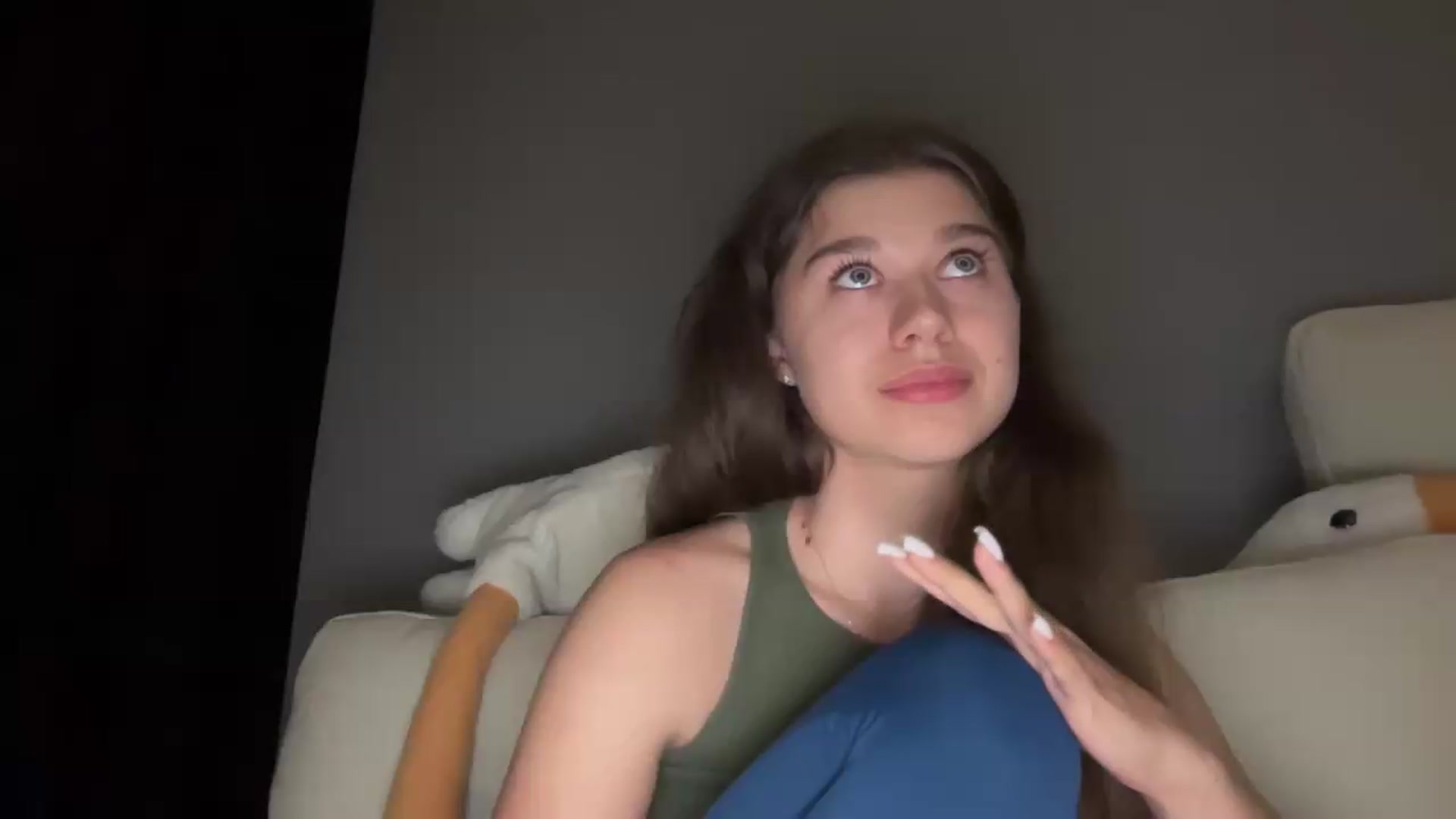 JewelReigns video thumbnail