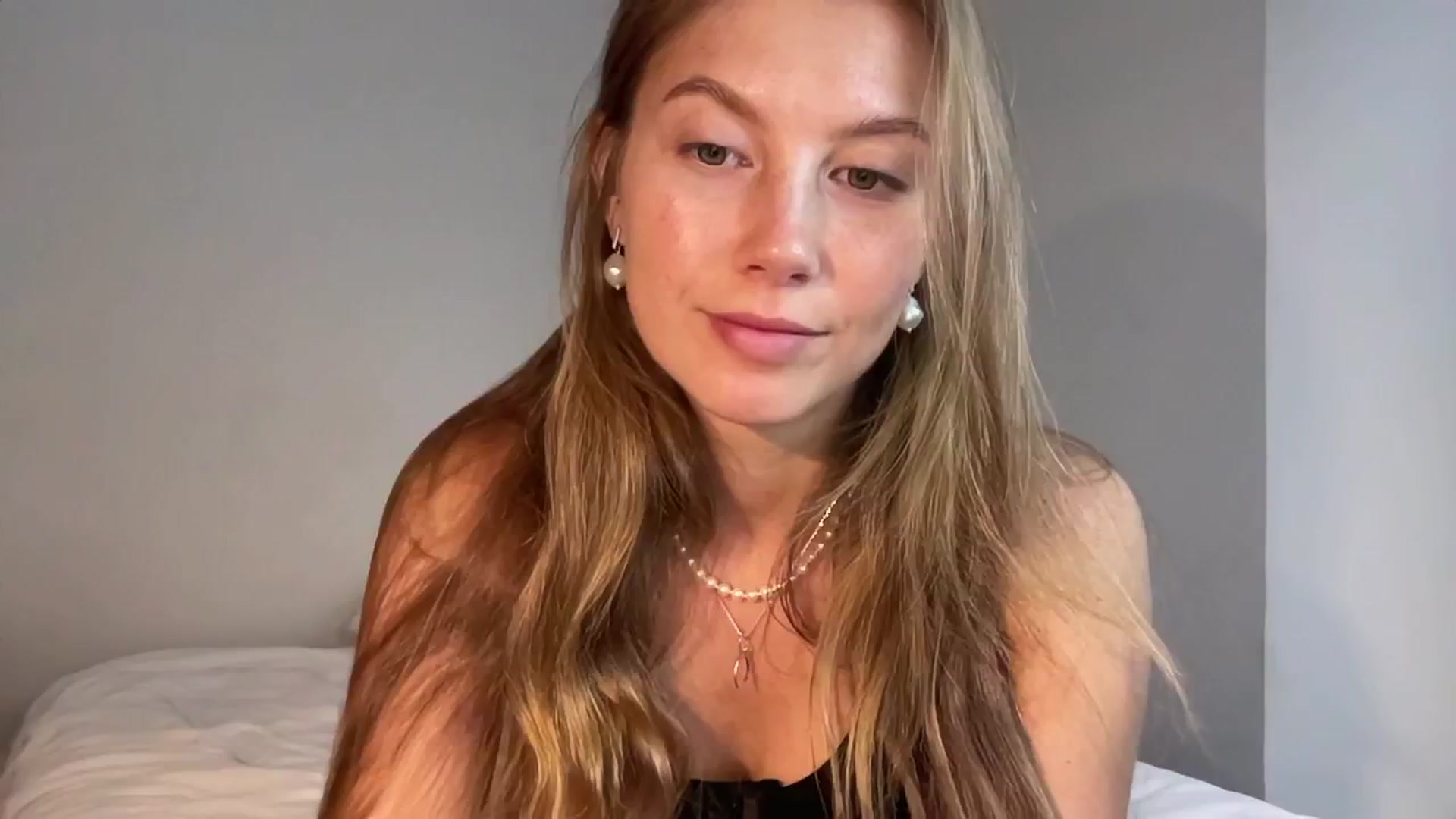 JasSurfGirl video thumbnail