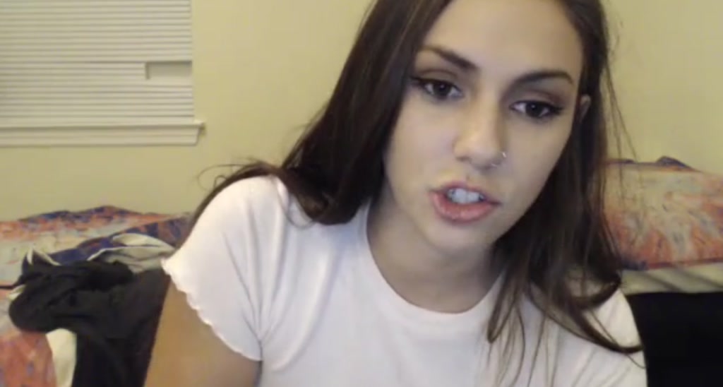 LittleMisss28 video thumbnail
