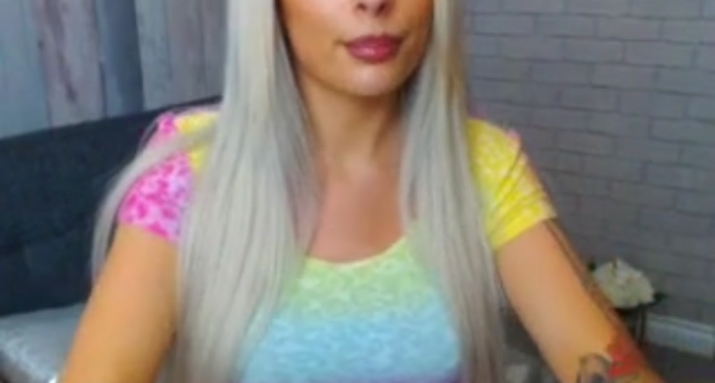 KayBoo_ video thumbnail