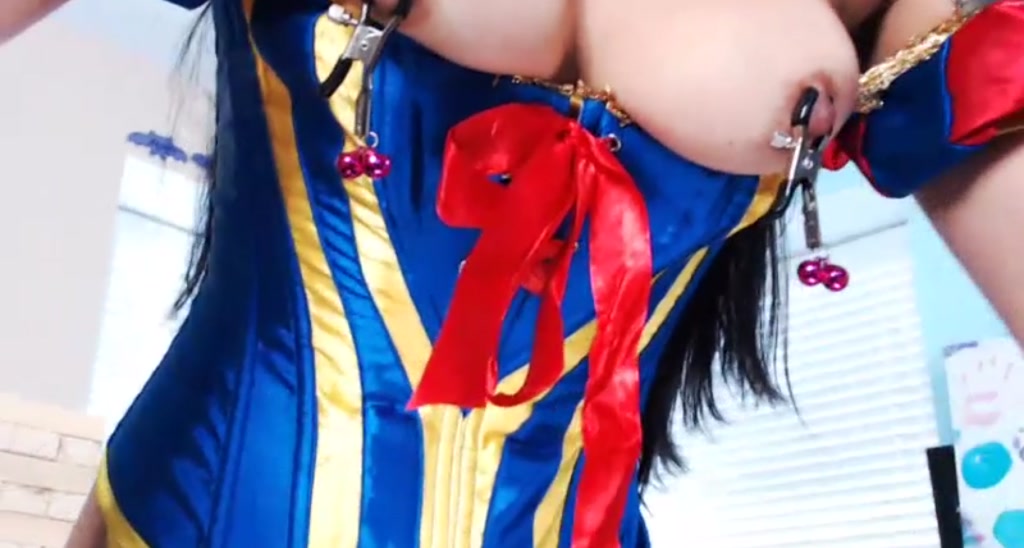 AdrianaBella video thumbnail