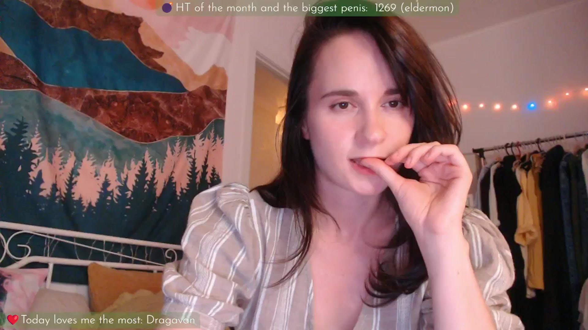 LizzyPeach video thumbnail