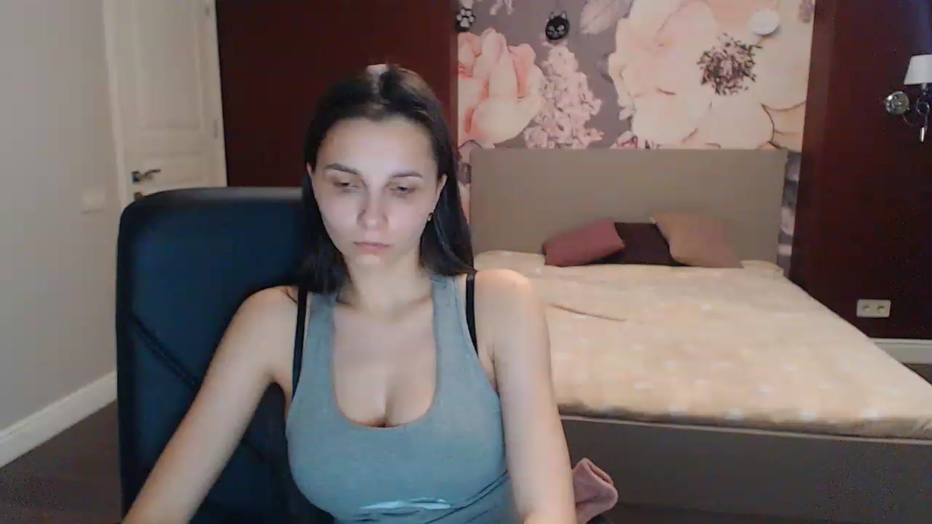 Karina_Mils video thumbnail