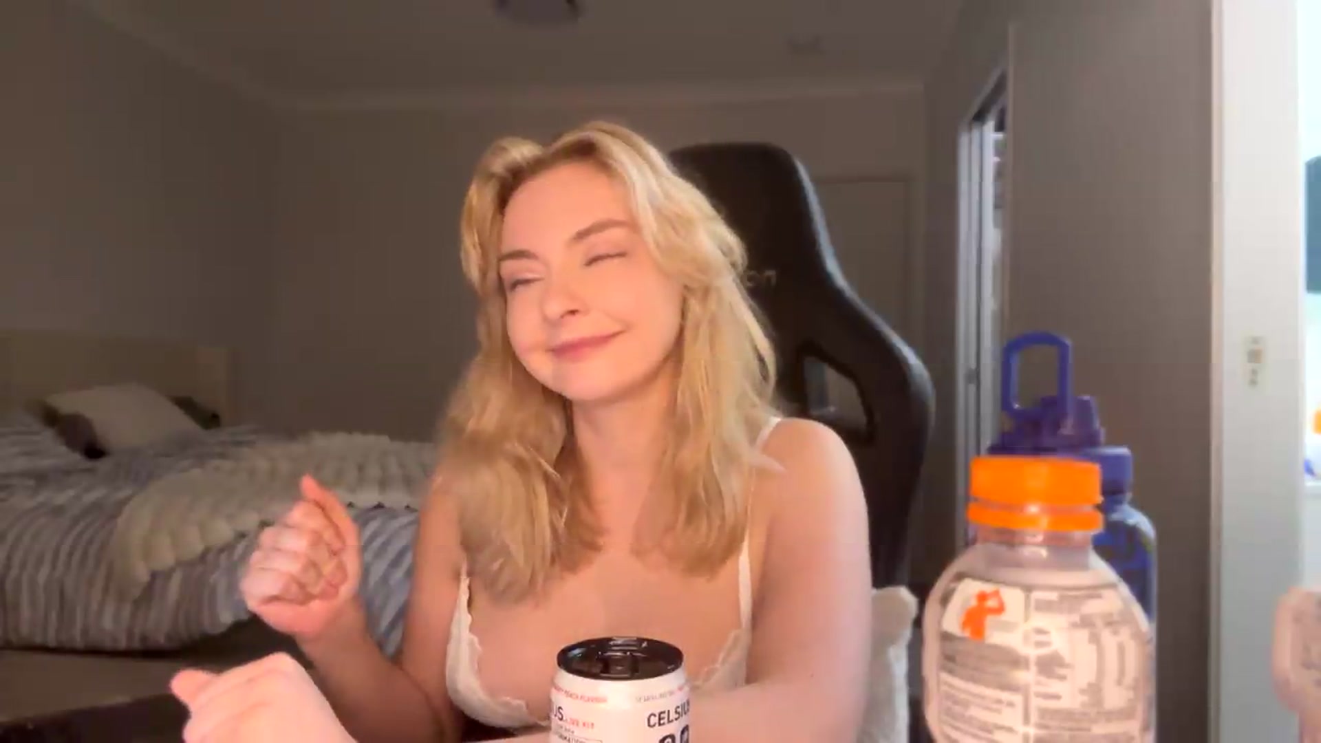 Lotttiee video thumbnail