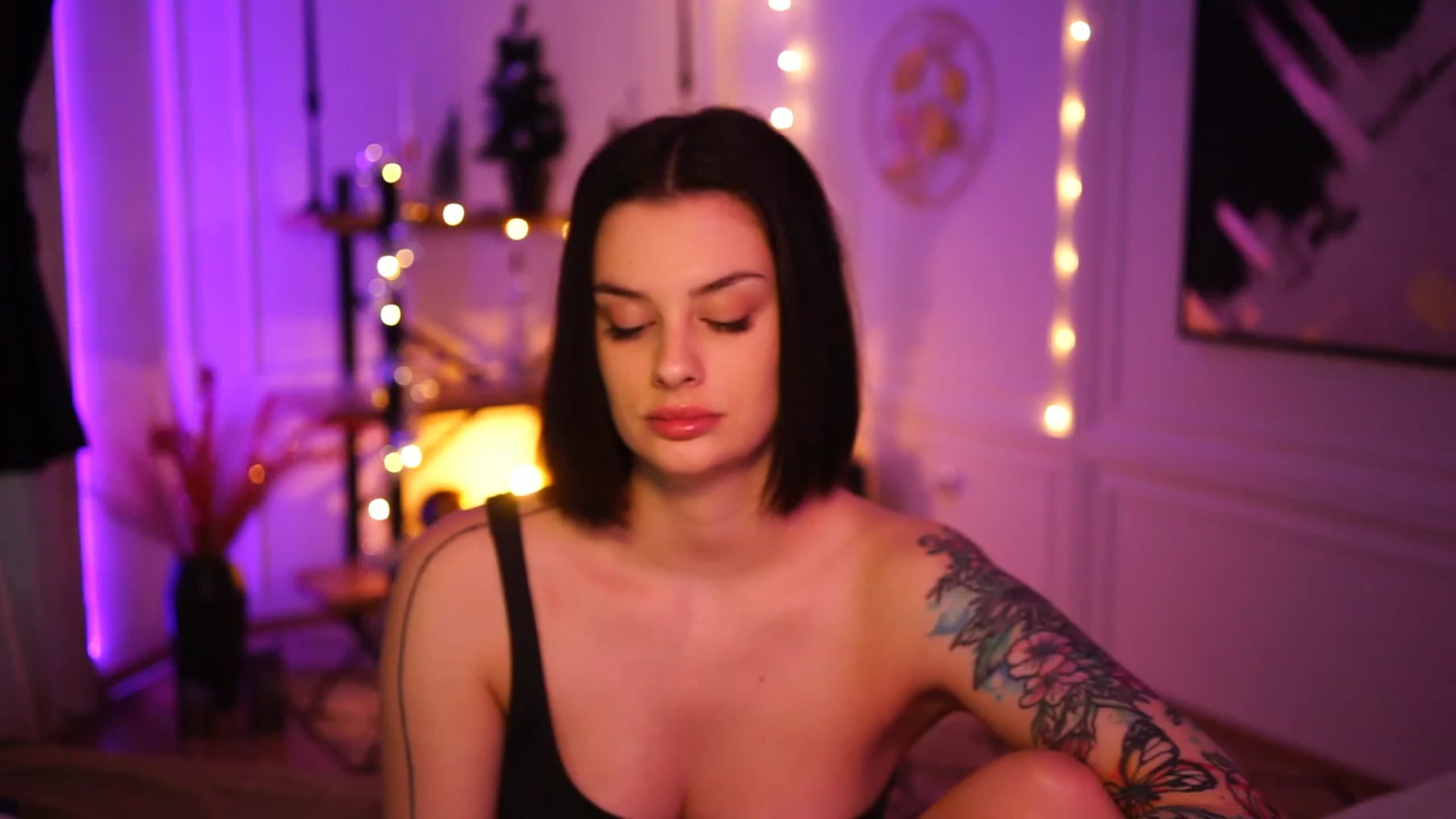 lucynutty video thumbnail