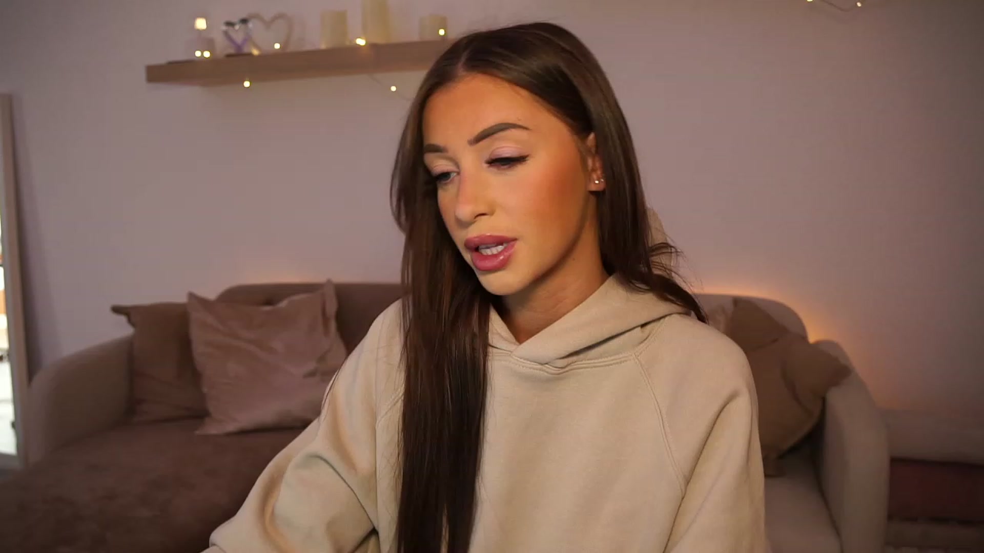 emma_ruby video thumbnail