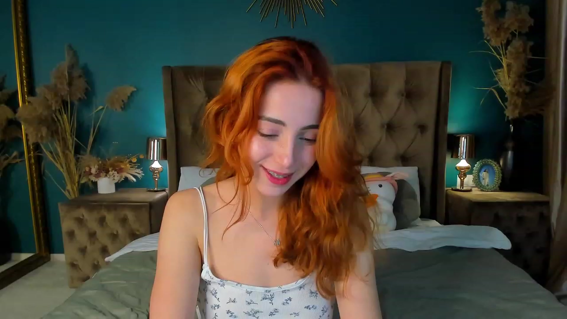 ElsaYoung video thumbnail