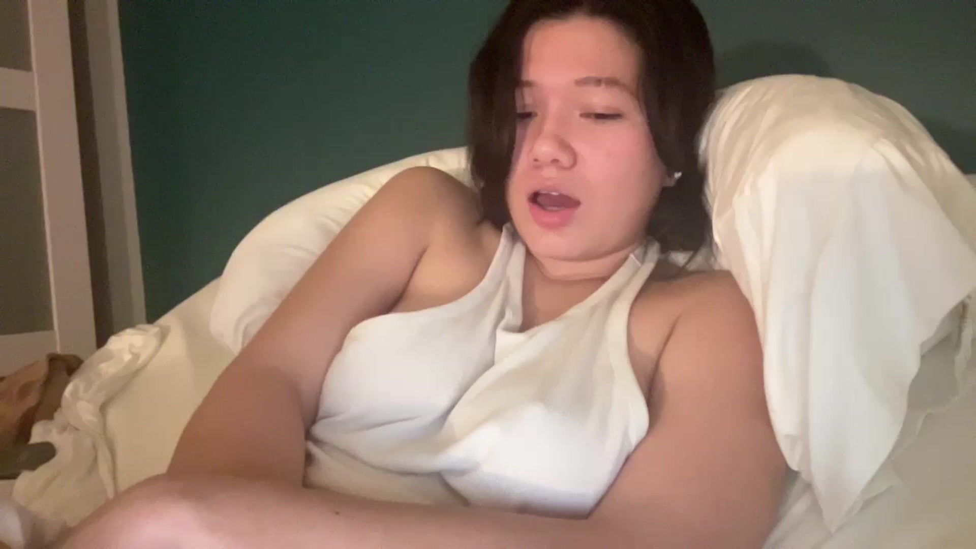imava video thumbnail