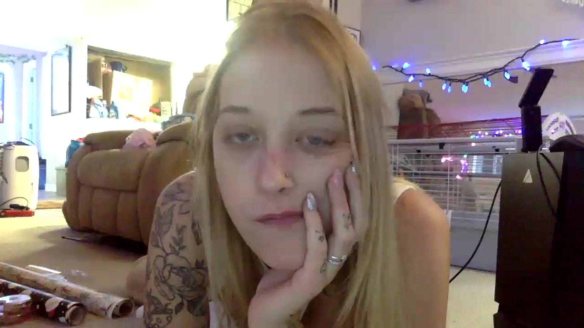 DaniiAngel video thumbnail