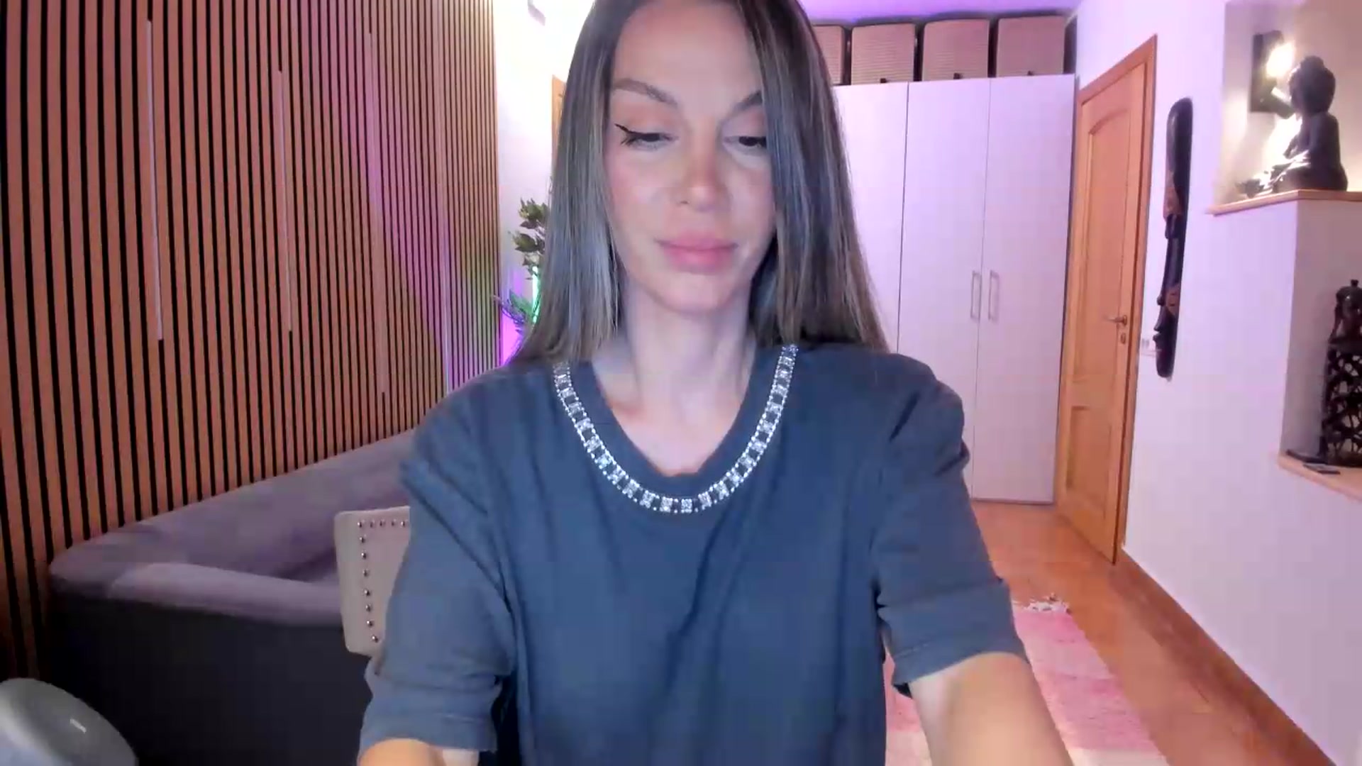 Alesia_ video thumbnail