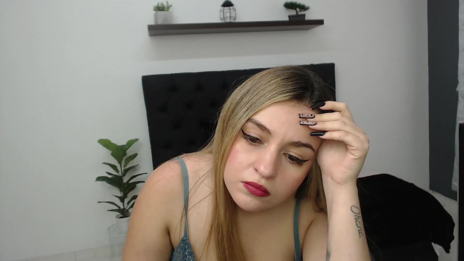 CamilleDucan video thumbnail