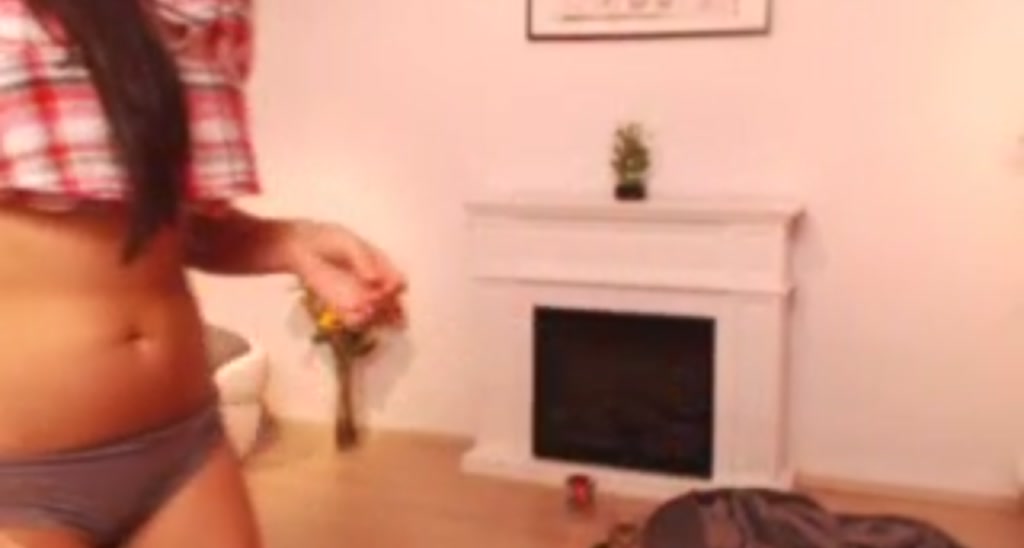 PoppyNaked video thumbnail