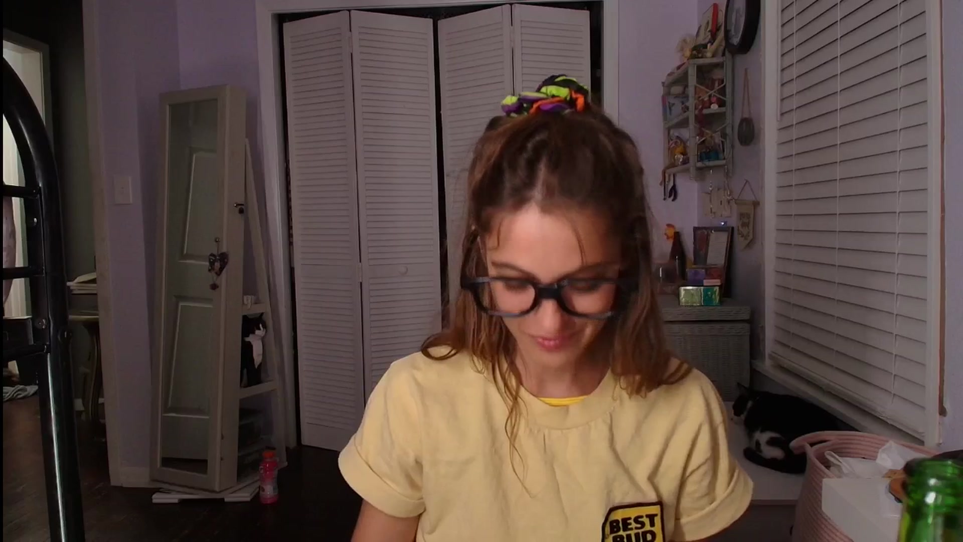 NaomiDee video thumbnail