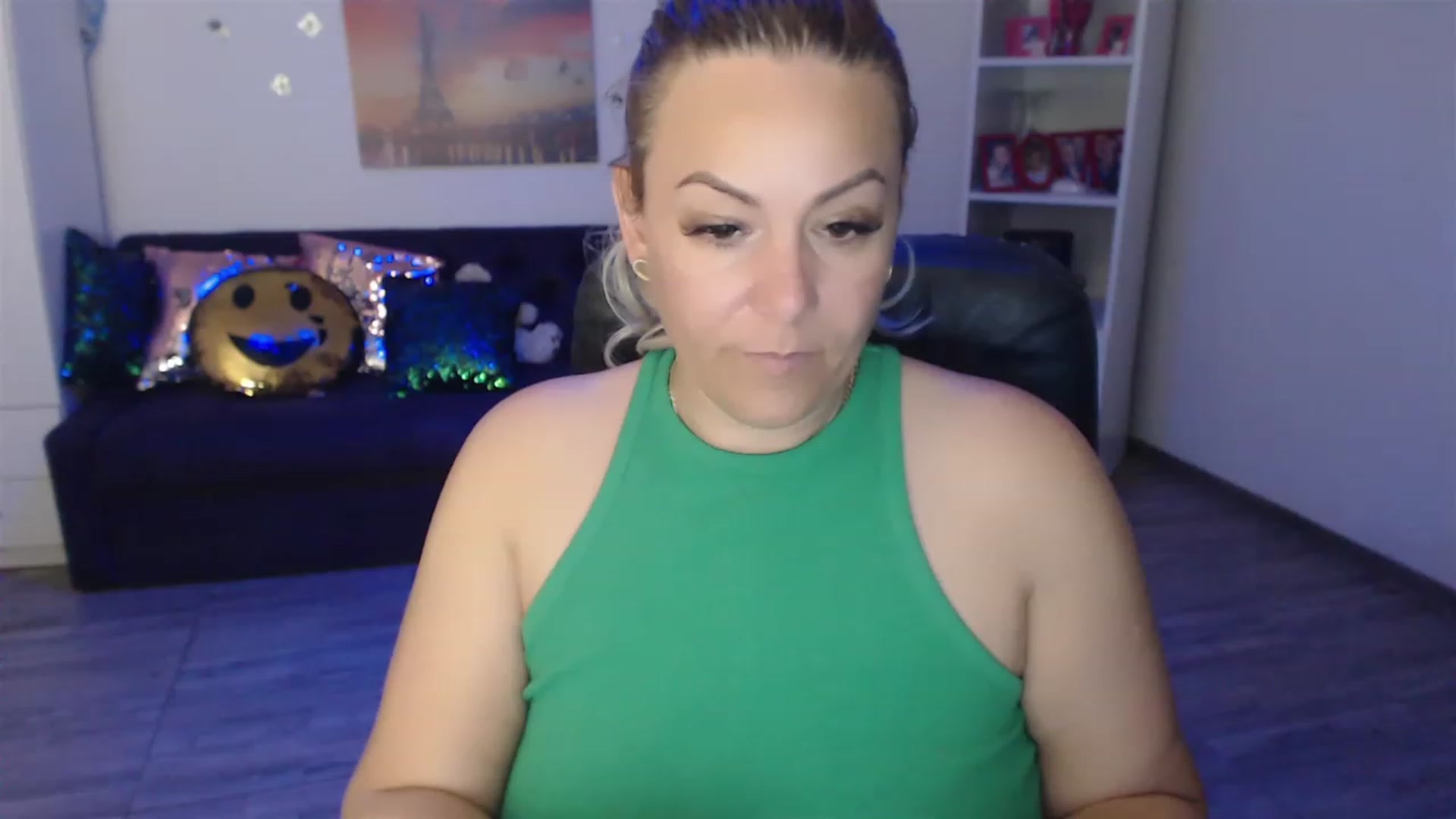 A_baby_Boo video thumbnail