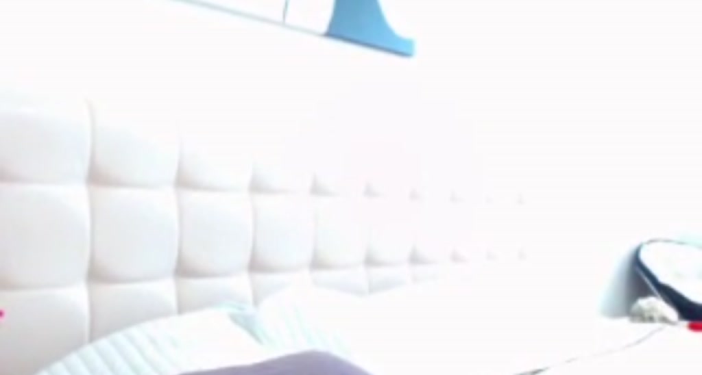 MissMia_ video thumbnail