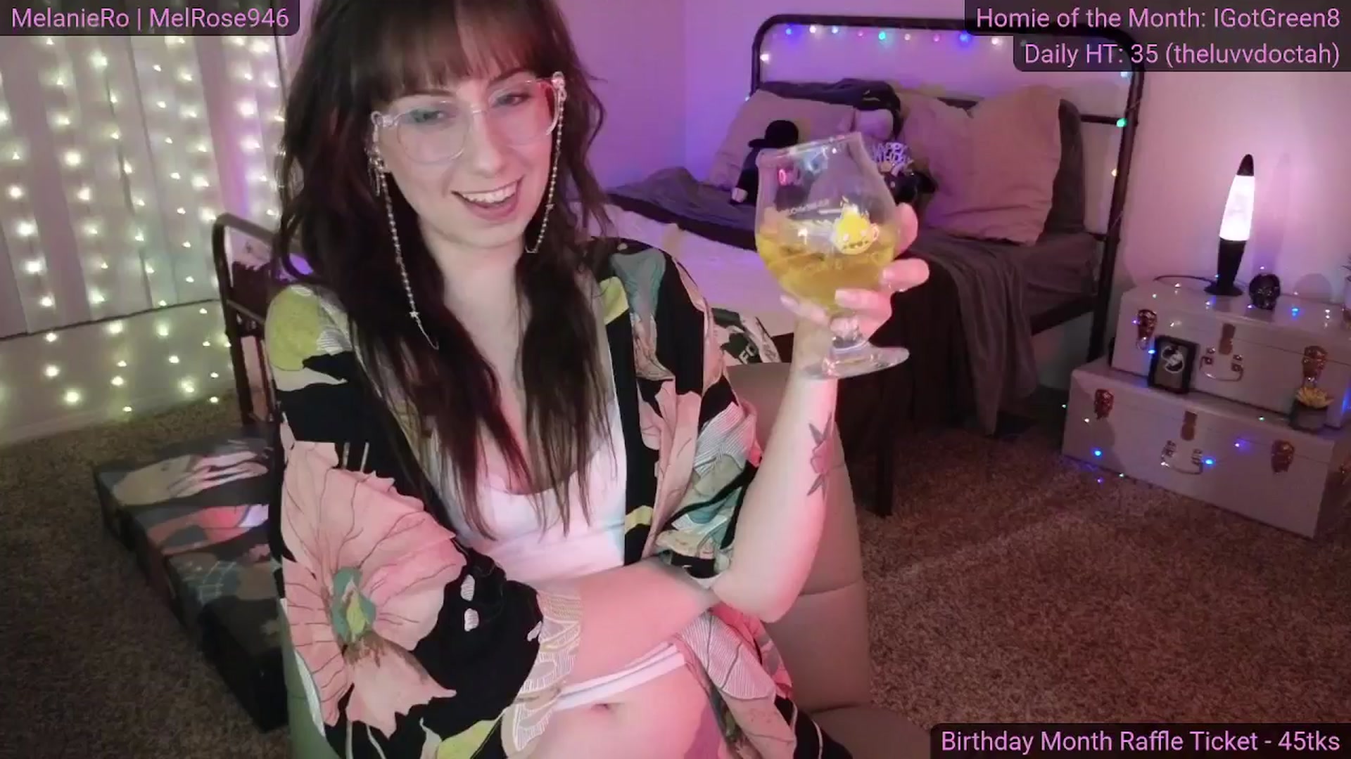 MelanieRo video thumbnail