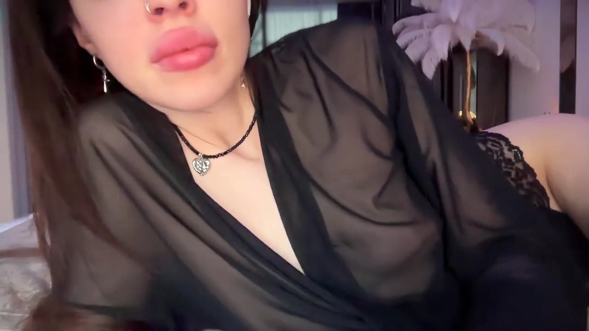 UGLYGIRL_ video thumbnail