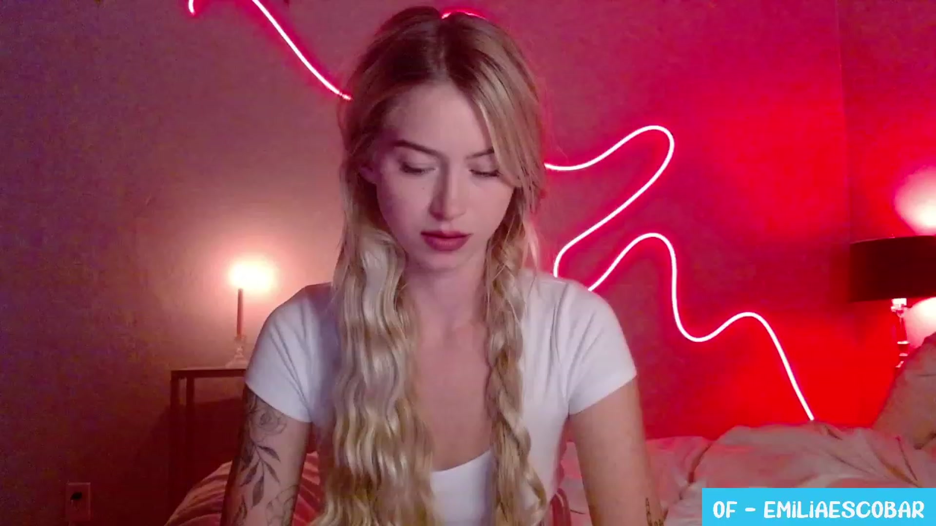 Lovelyemilia video thumbnail