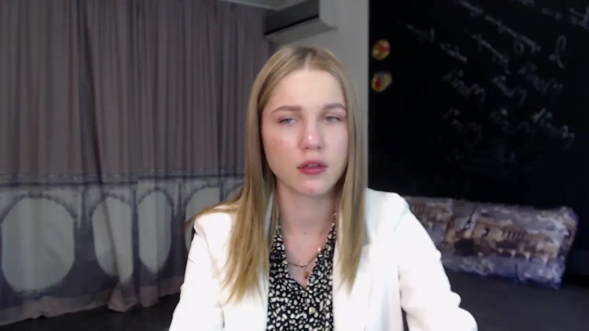Kate_Lewiss video thumbnail