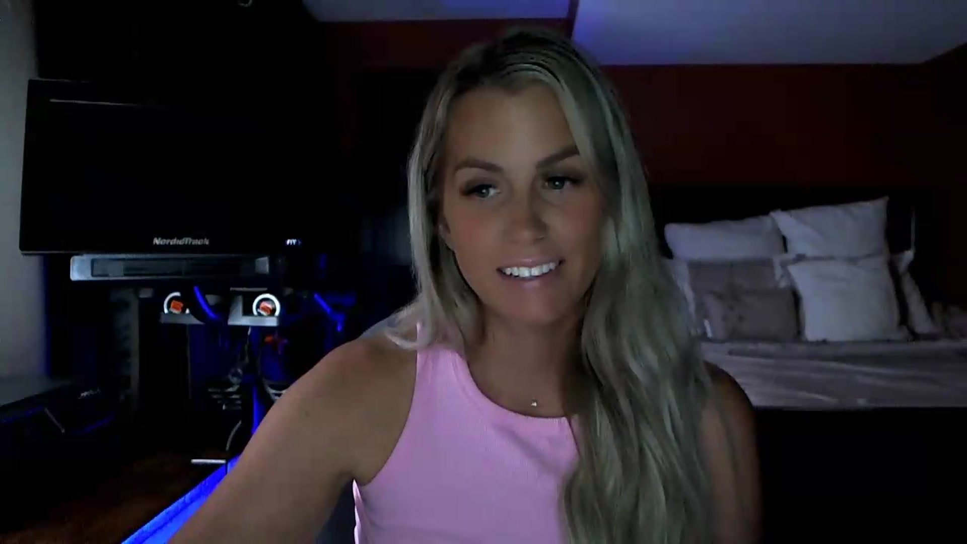 Cora9 video thumbnail