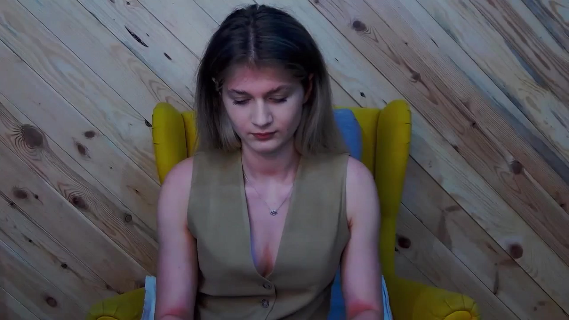LeslieKat video thumbnail