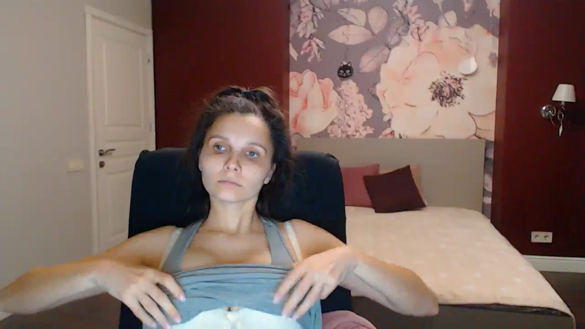 Karina_Mils video thumbnail