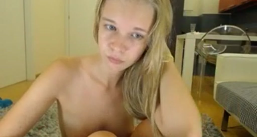 CuteDoll1995 video thumbnail