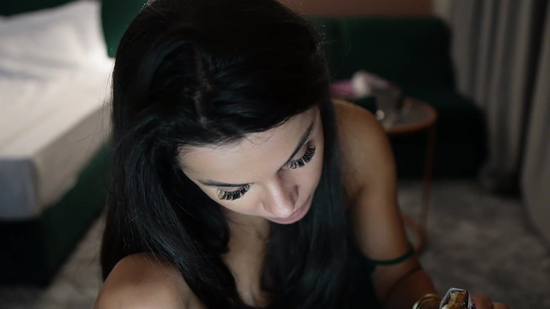 TinyAndrea video thumbnail