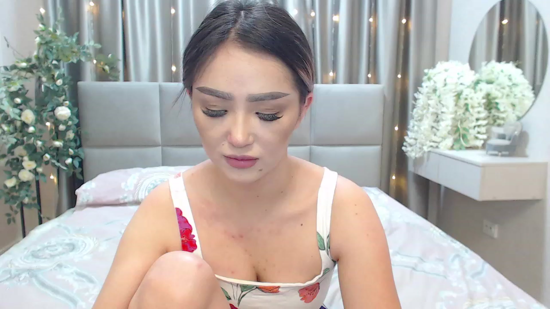 MiraKyong video thumbnail