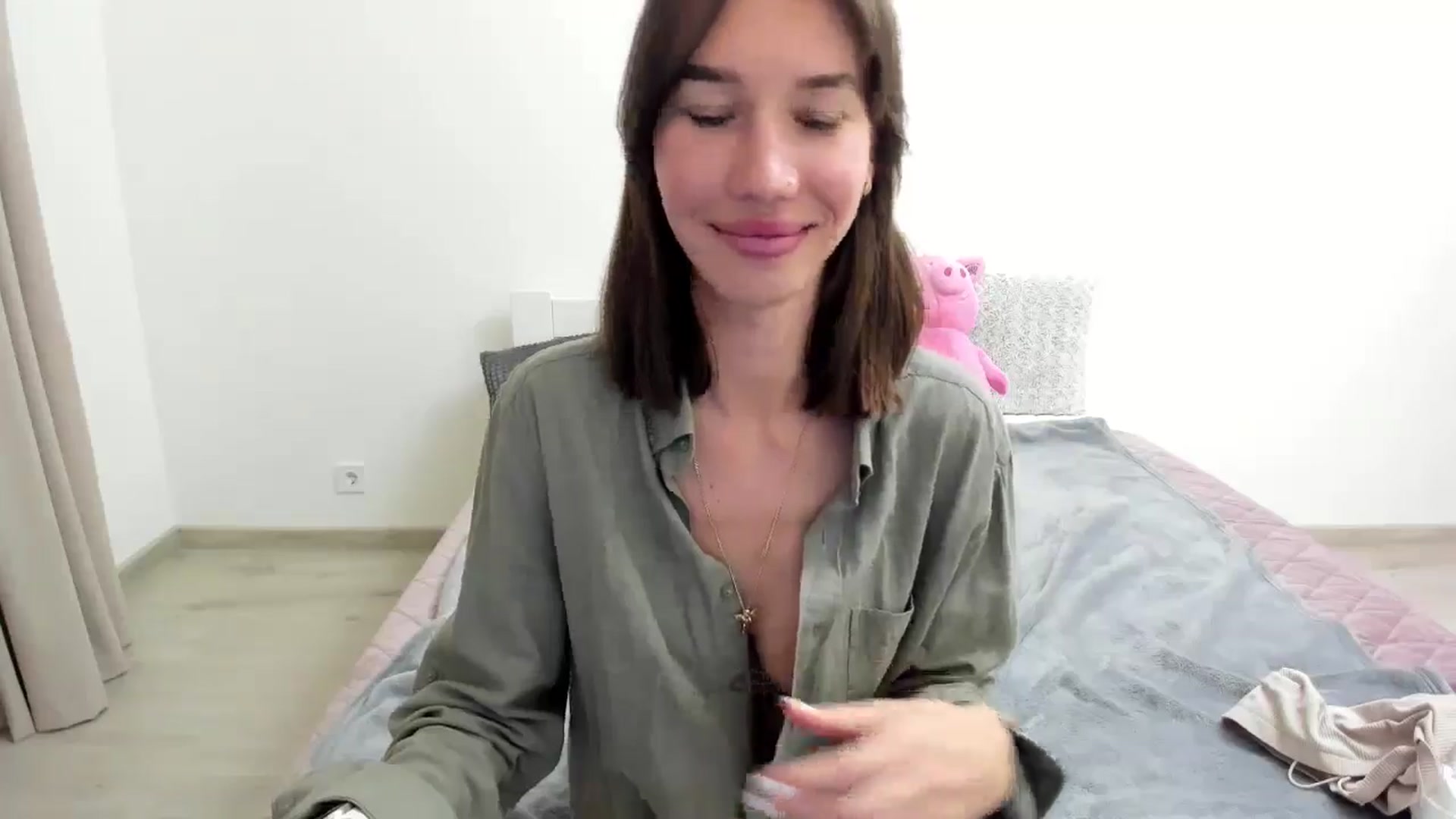 SarahLovelyyy video thumbnail