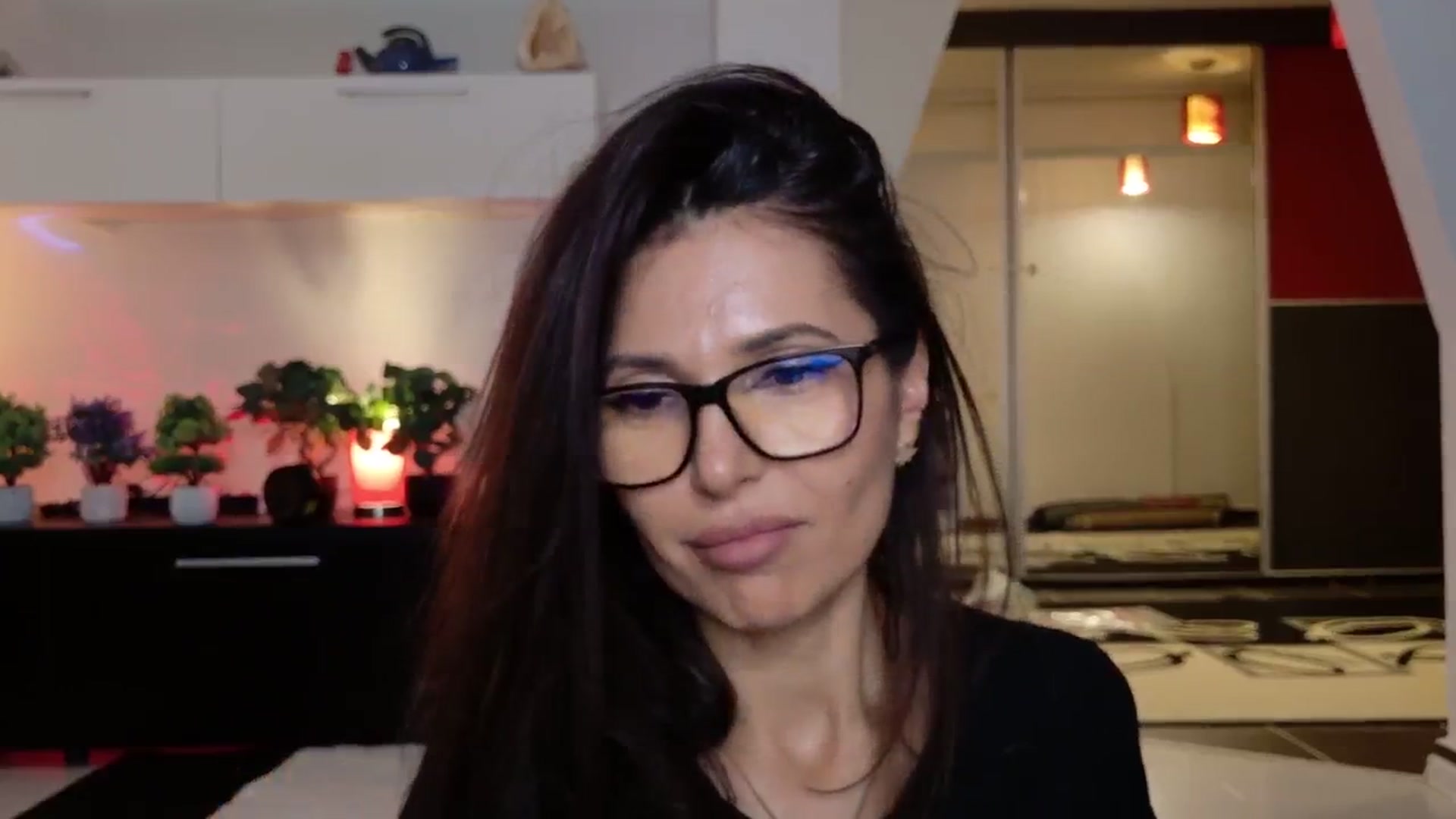 SmileyTinaa video thumbnail