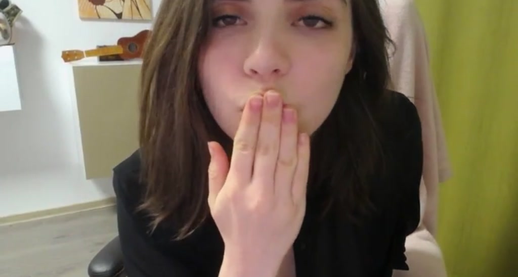 AmnaSophie video thumbnail