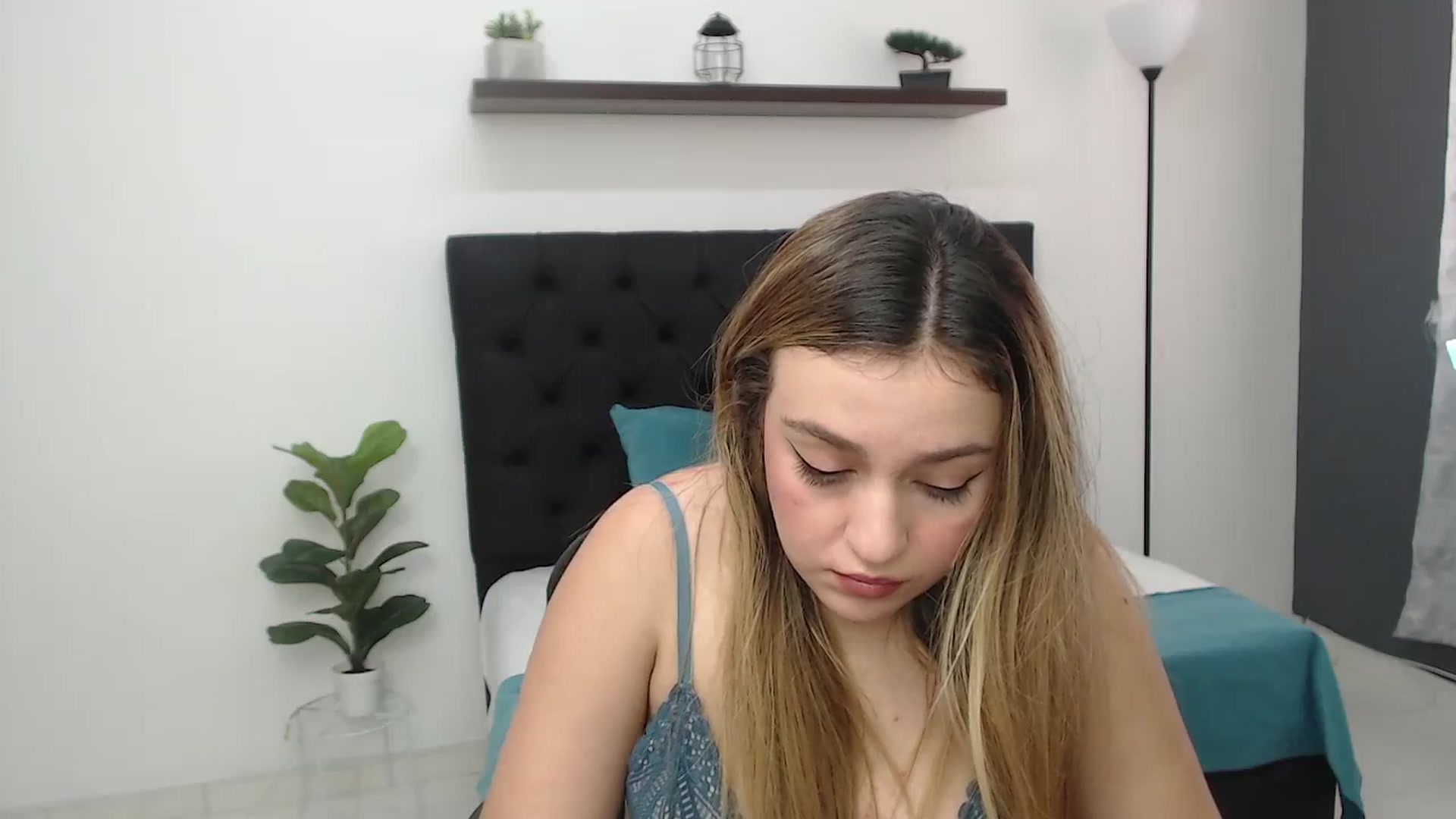 CamilleDucan video thumbnail