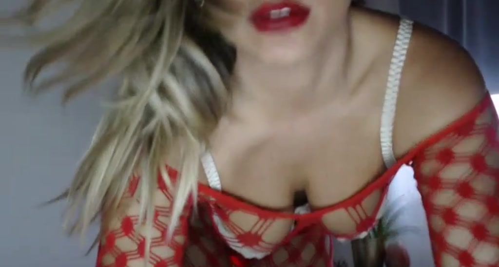 xGoldenLady video thumbnail