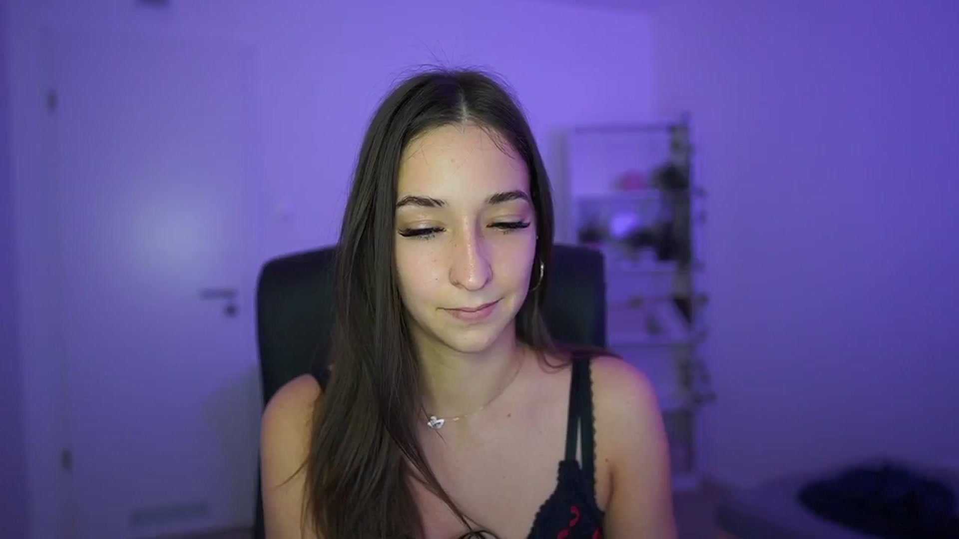 Brunettte_18 video thumbnail