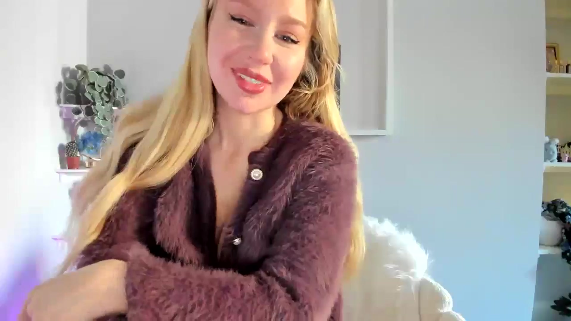 AvaCutie video thumbnail