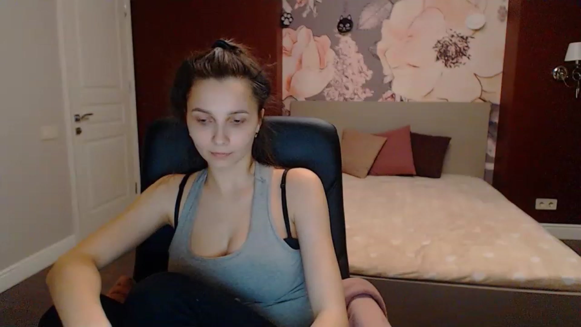 Karina_Mils video thumbnail