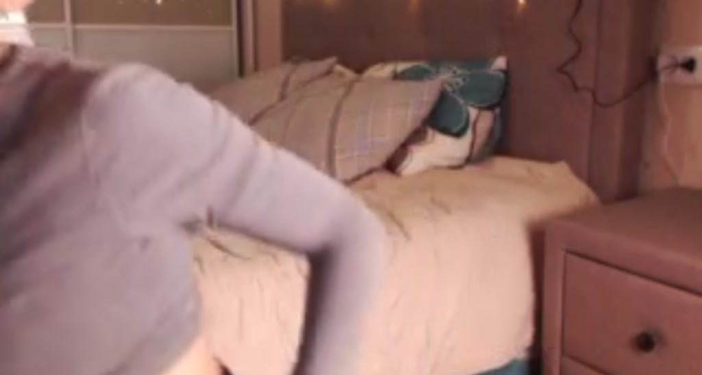 NellyBee video thumbnail