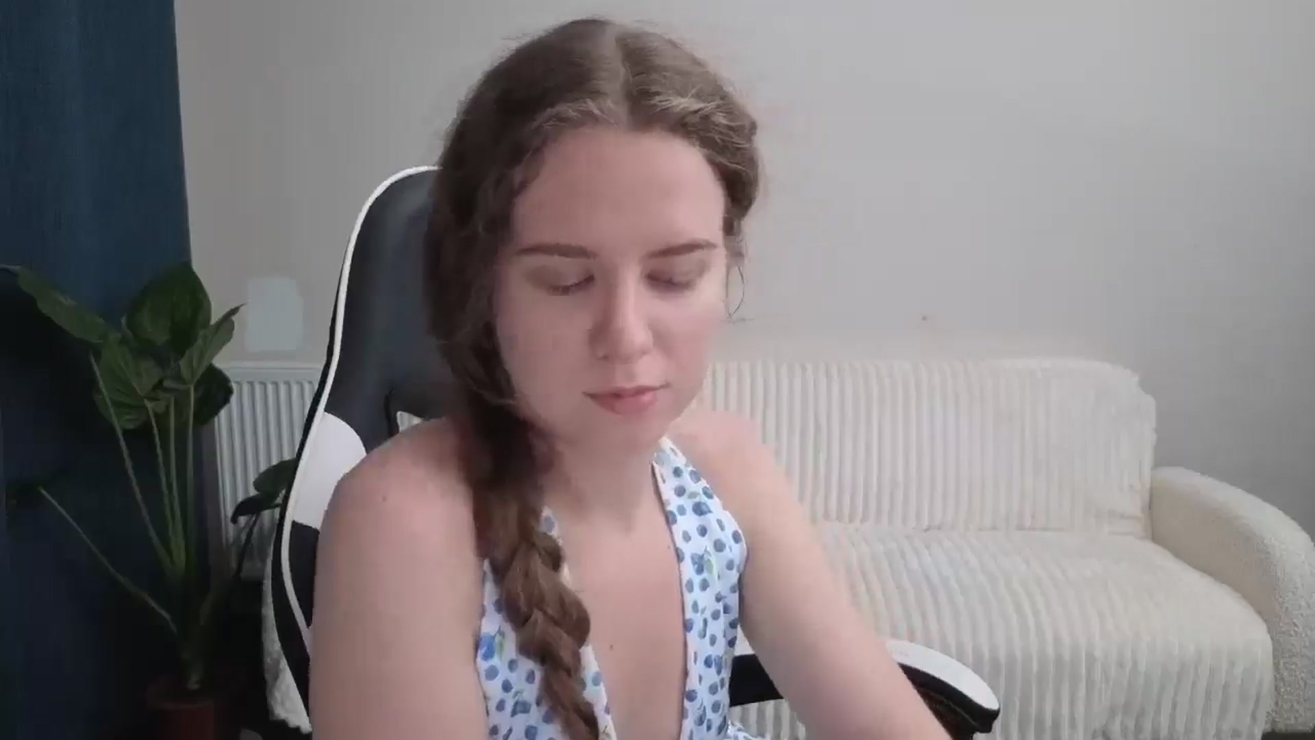 BlueFlowerr video thumbnail