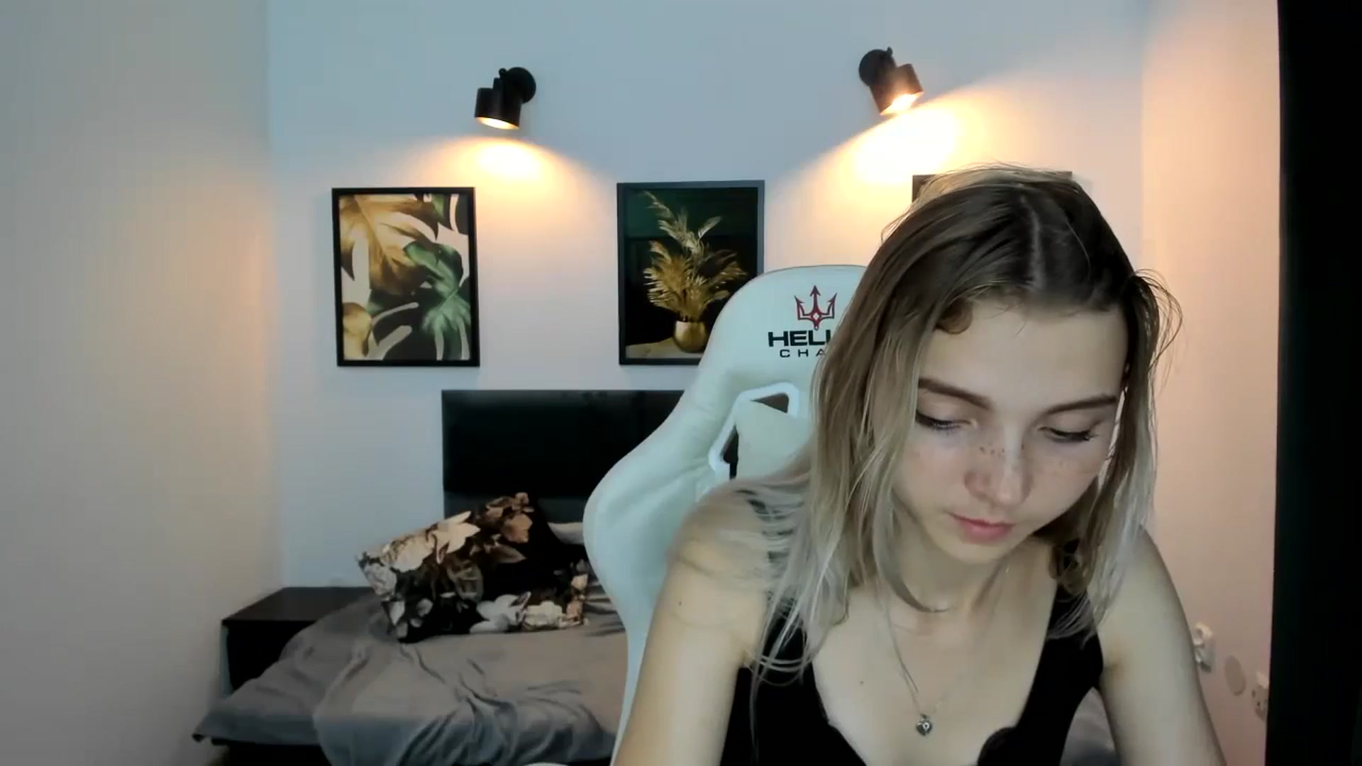 Daisyy video thumbnail