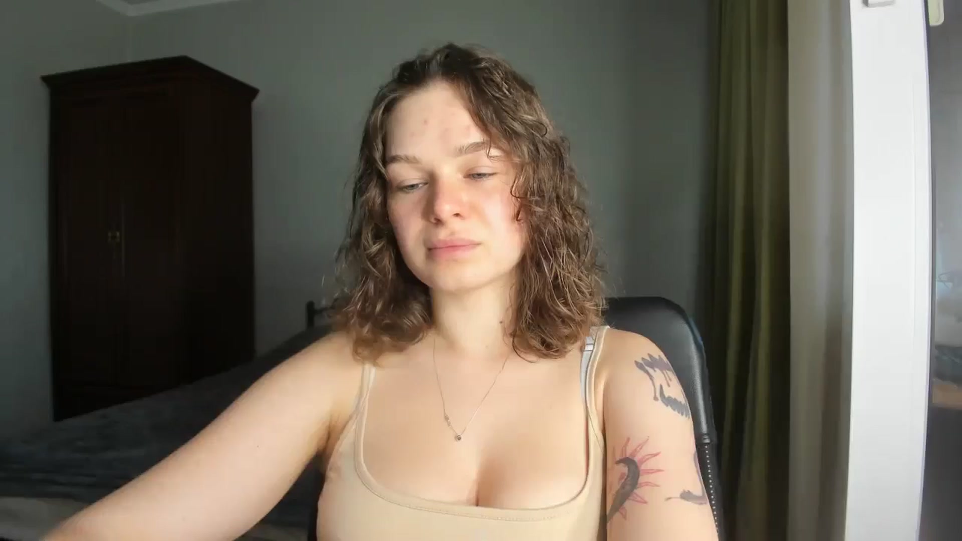 HeyAlisa video thumbnail
