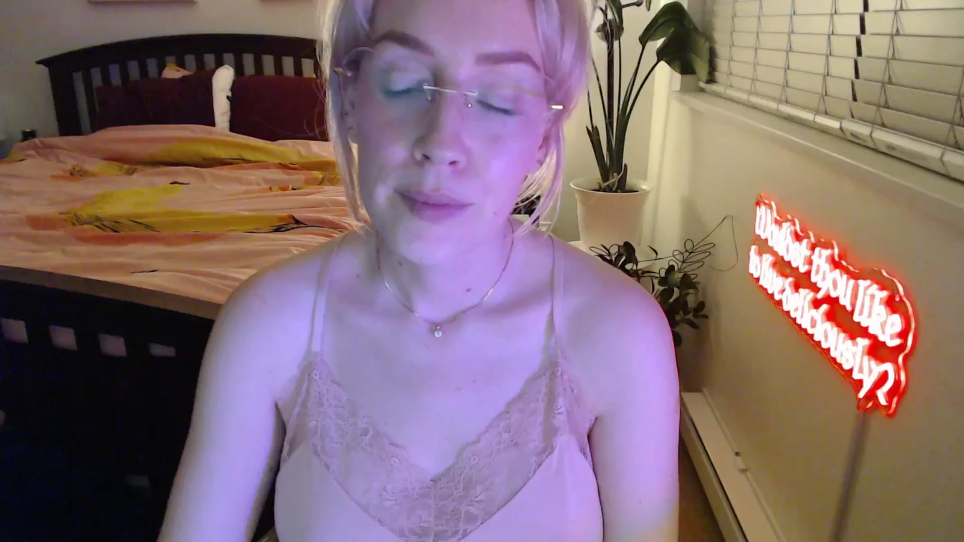 NahlaHoney video thumbnail