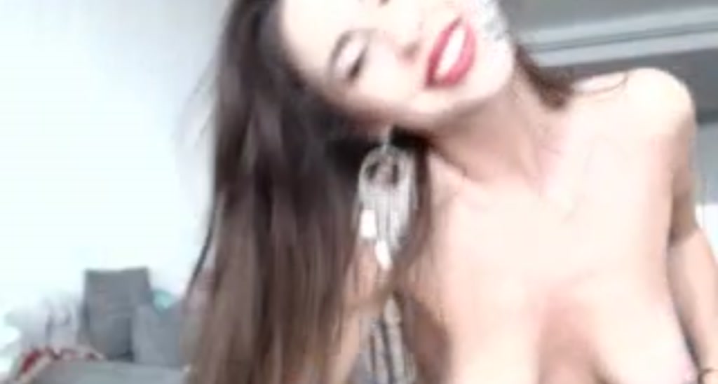 MissDivine_ video thumbnail