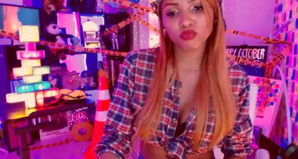 LinaAwesome video thumbnail