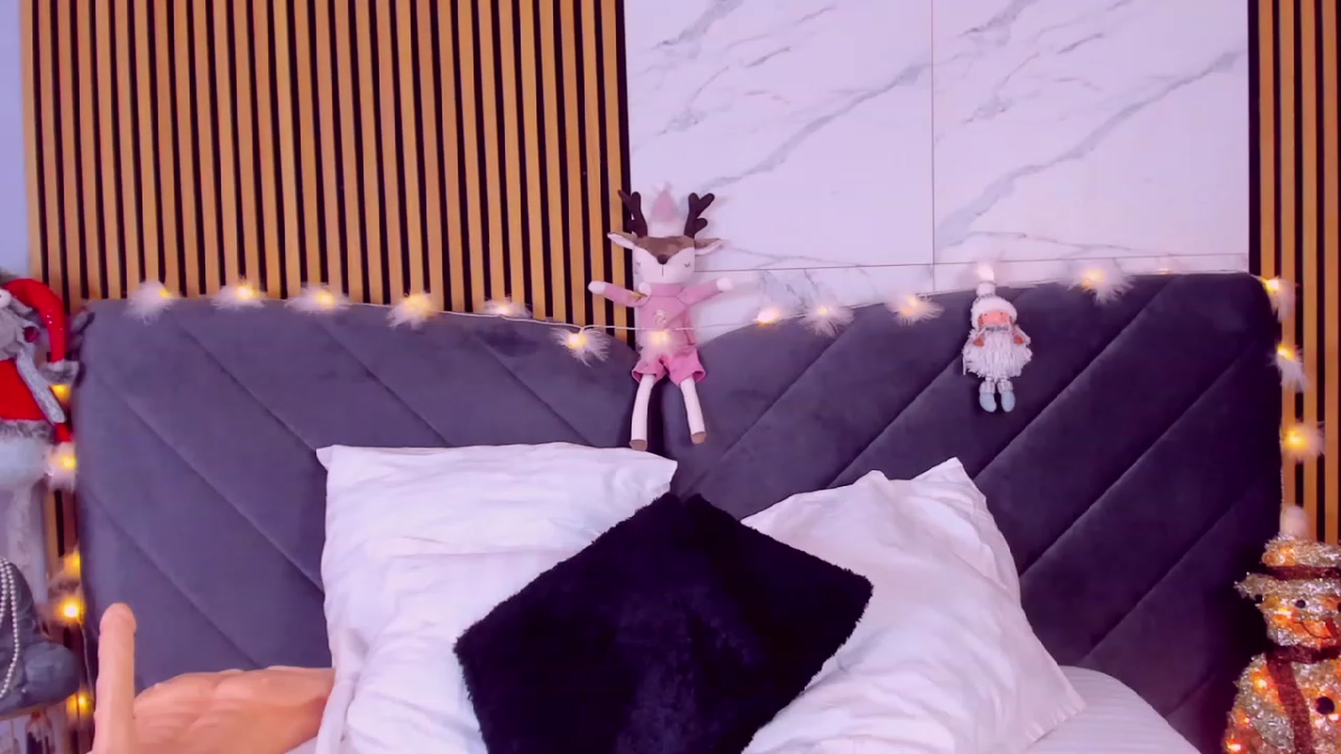 AwwwElla video thumbnail
