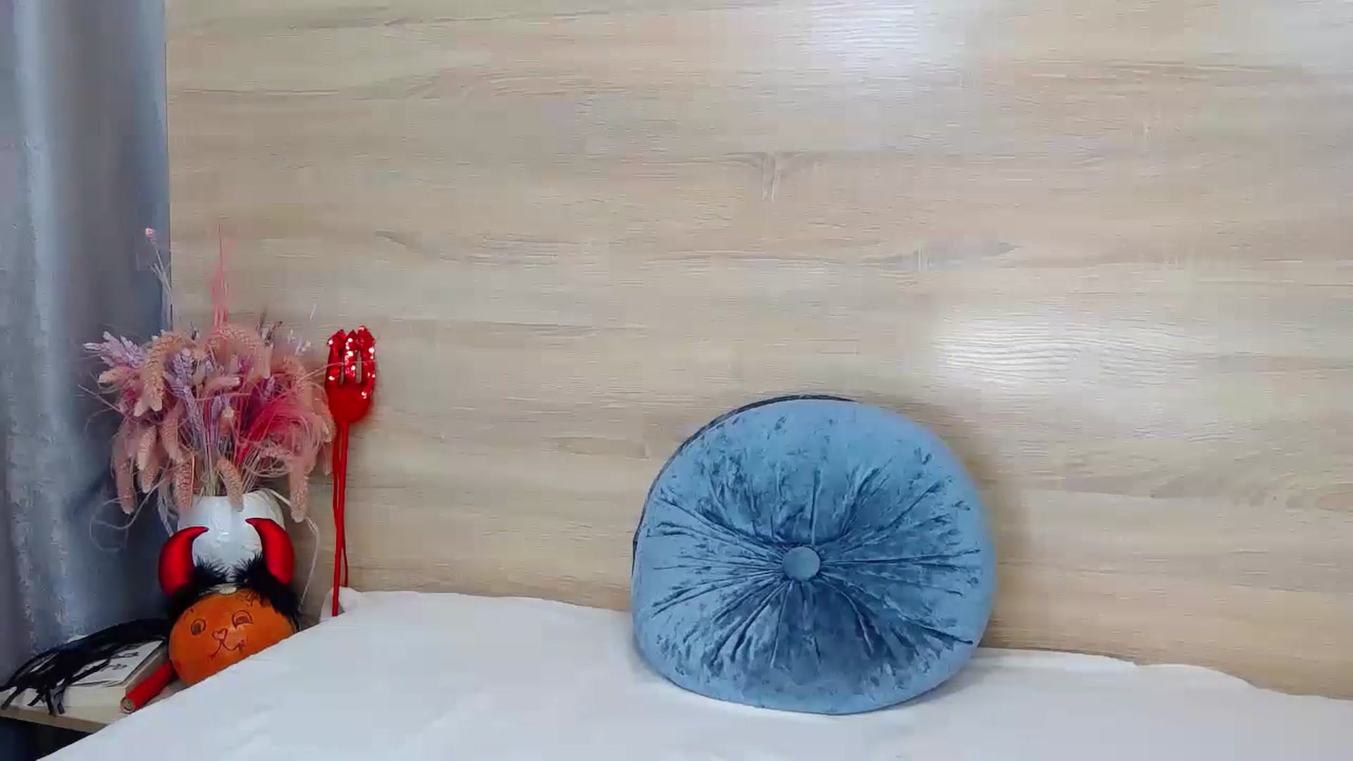 Floured video thumbnail