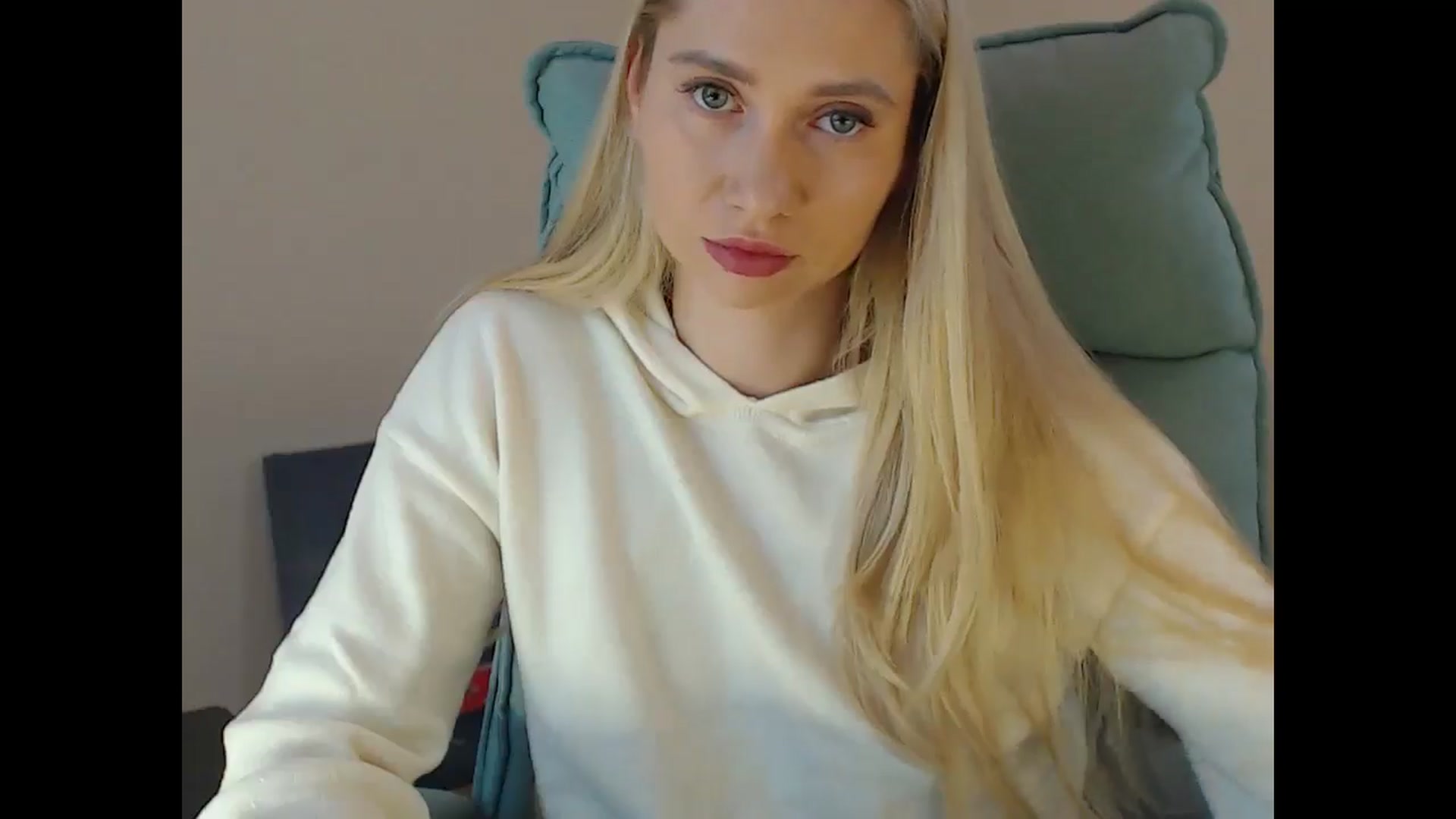 Miss_Sylvia video thumbnail